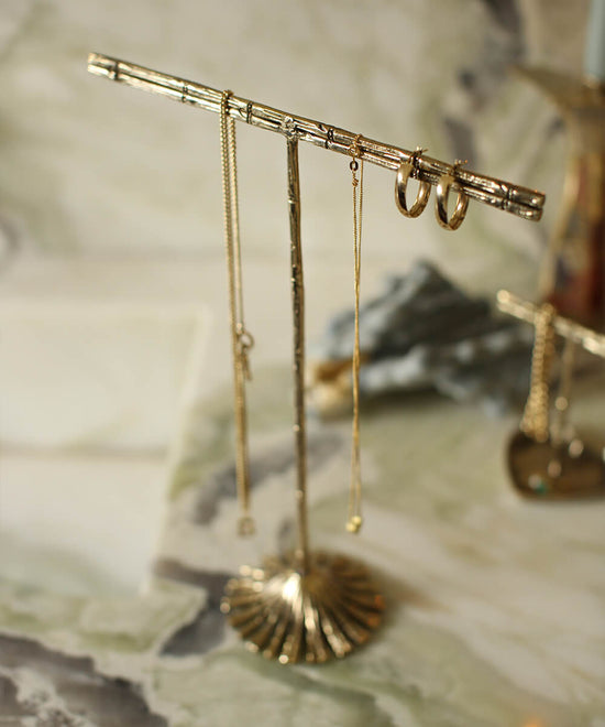 Frida smykkeholder Bamboo - Doing Goods