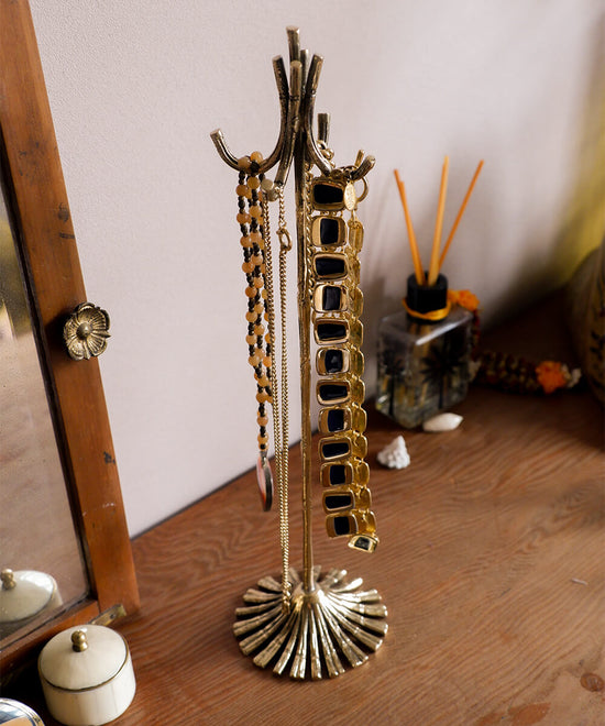 Julia smykkeholder Bamboo - Doing Goods