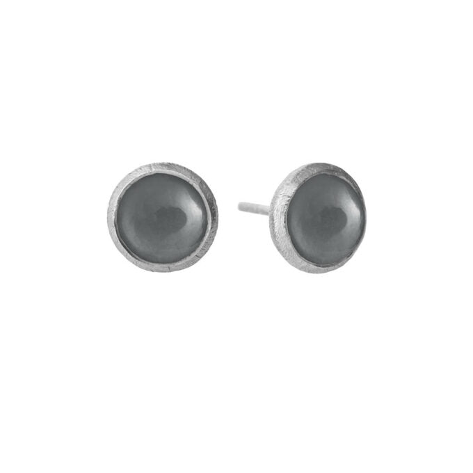 Susanne Friis Bjørner - Ørestik, sølv, 10 mm cabochon grå månesten