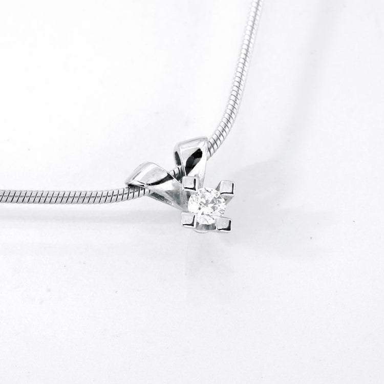 Jewelz vedhæng i 14 karat hvidguld med 0,10ct.