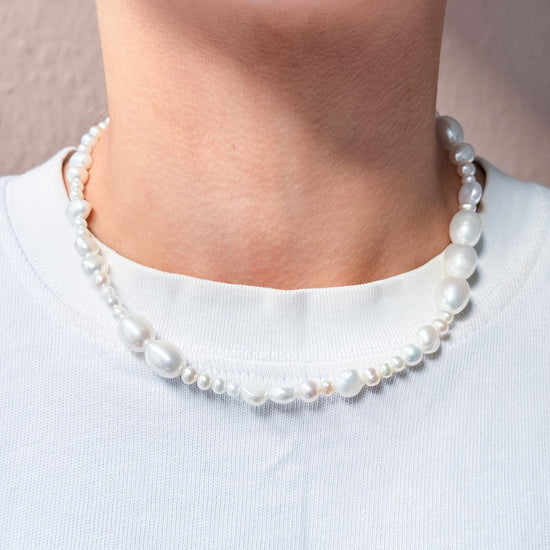 happie by Norup halskæde forgyldt sølv ferskvandsperler HAP-N-383