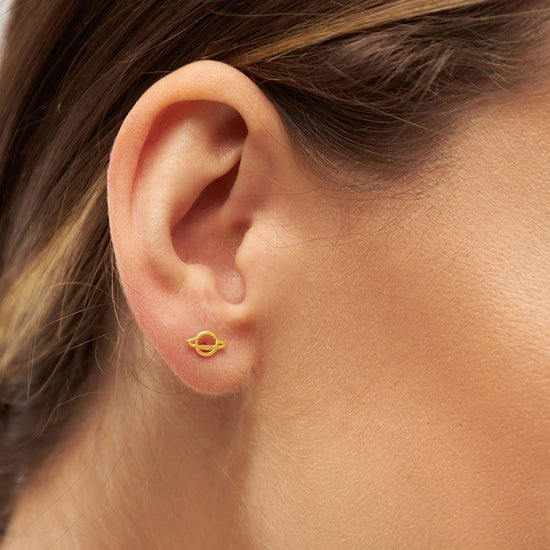 Saturn earring forgyldt 1 pcs LULU