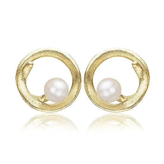 Øreringe i forgyldt sølv med perler Blicher Fuglsang
