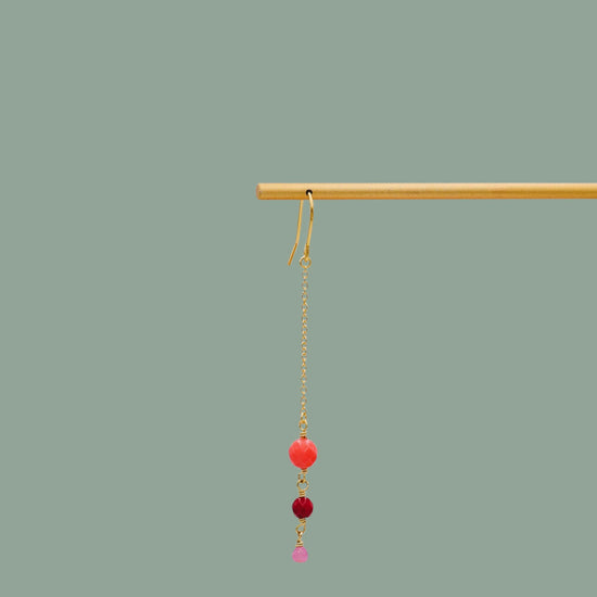 Single String No. 3 ørering forgyldt - ONE OF A KIND
