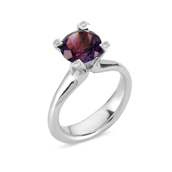 14kt. COCKTAIL 4x0,01ct W-vs ring med ametyst Nuran