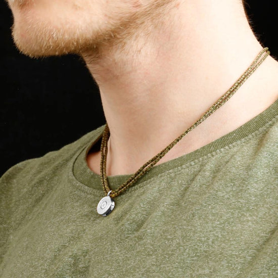 A Rise up Charlie 13mm sølv patron halssmykke